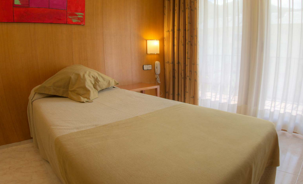 Hotel Univers Енкамп Екстериор снимка